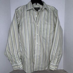 Eddie Bauer Classic Fit Casual Button Down Shirt Men's Size Small EUC‎